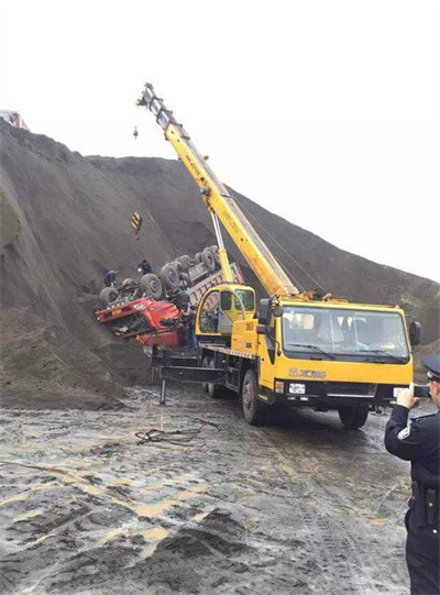 望都上犹道路救援